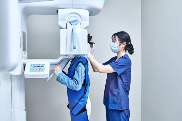 Best Cracked Tooth Emergency Dentist  in Clarendon Hls, IL